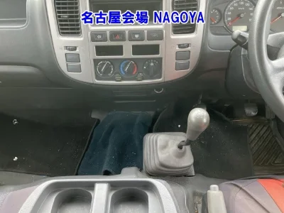 Nissan Caravan