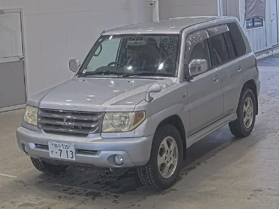 Mitsubishi Pajero iO