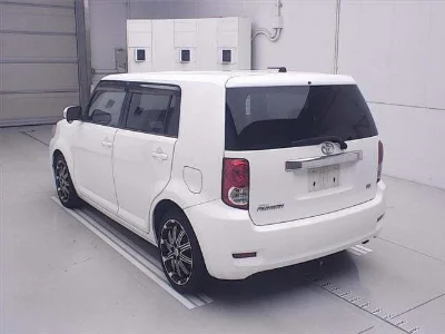 Toyota Corolla Rumion