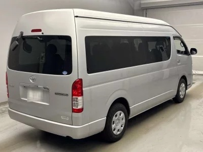 Toyota HIACE WAGON