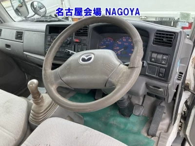 Mazda Titan
