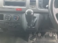 Цена авто Toyota HiAce Van с аукционов Японии, номер кузова KDH206V, пробег 609 000, оценка 6