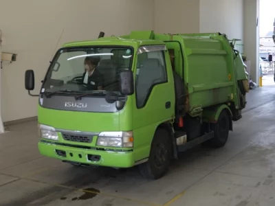 Isuzu Elf