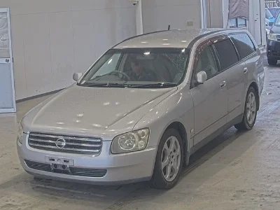 Nissan Stagea