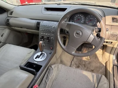 Nissan Stagea