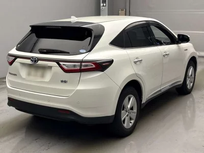 Toyota HARRIER HYBRID