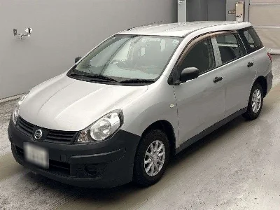Nissan AD