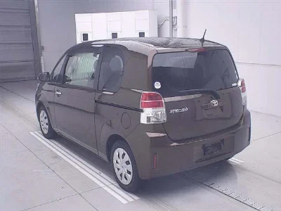 Toyota Spade