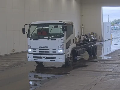 Isuzu Forward