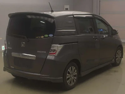 Honda Freed Spike