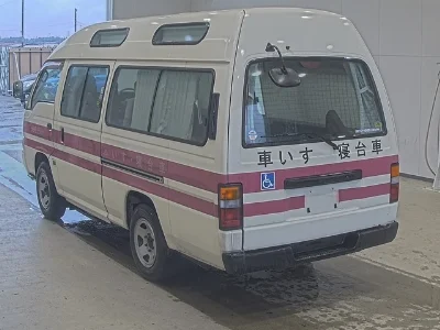 Nissan Caravan