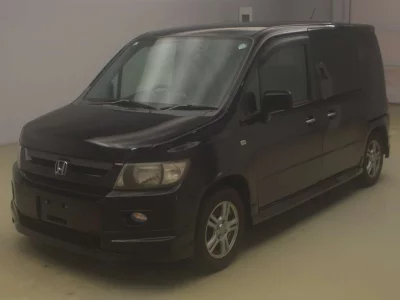 Honda Mobilio Spike