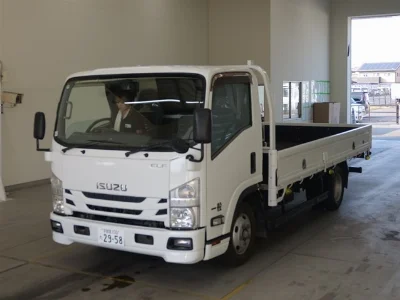 Isuzu Elf