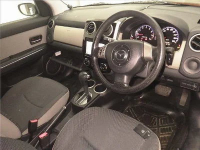 Mazda Verisa