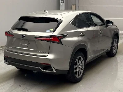 Lexus NX300h