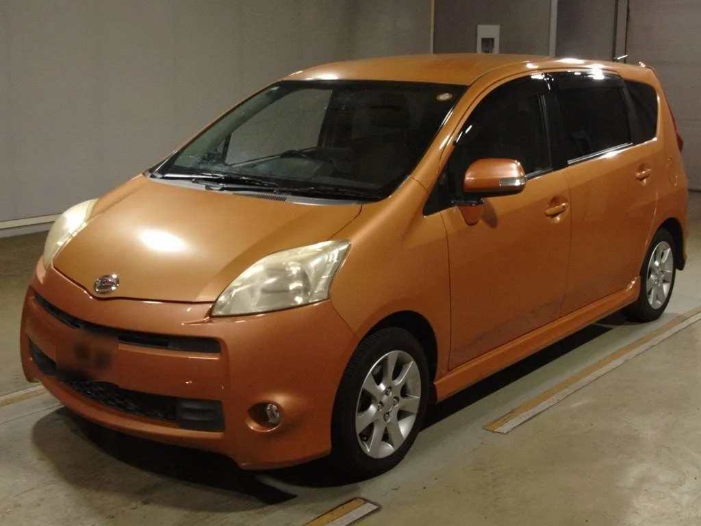 Daihatsu Boon Luminas  с аукциона в Японии