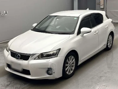 Lexus CT200h