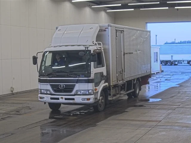 NISSAN DIESEL (UD) CONDOR  с аукциона в Японии