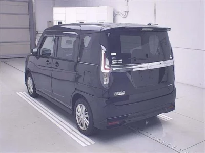 Mitsubishi Delica D:2