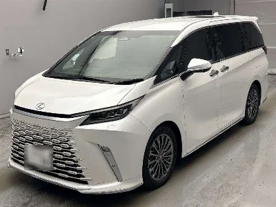 Lexus LM500h