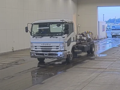 Isuzu Forward