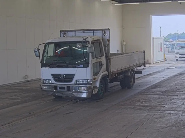 NISSAN DIESEL (UD) CONDOR  с аукциона в Японии