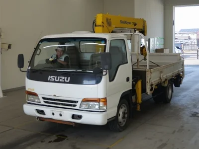 Isuzu ELF