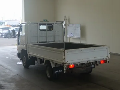 Nissan Atlas