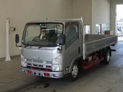 Isuzu Elf