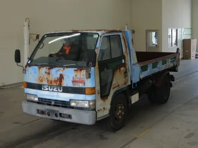 Isuzu Elf