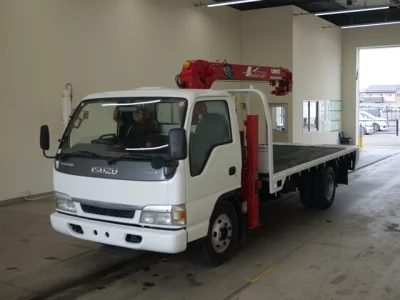 Isuzu Elf