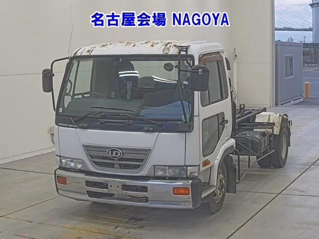 NISSAN DIESEL (UD) CONDOR  с аукциона в Японии