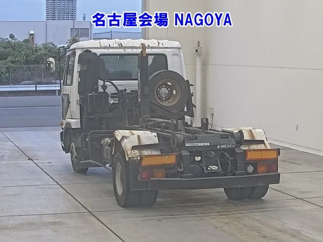 NISSAN DIESEL (UD) CONDOR  с аукциона в Японии