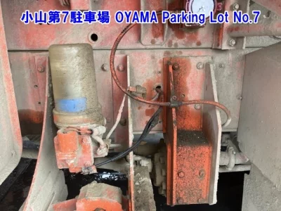 NISSAN DIESEL (UD) BIG THUMB