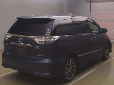 Toyota Estima Hybrid