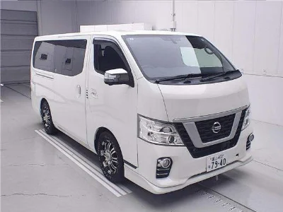 Nissan NV350 Caravan