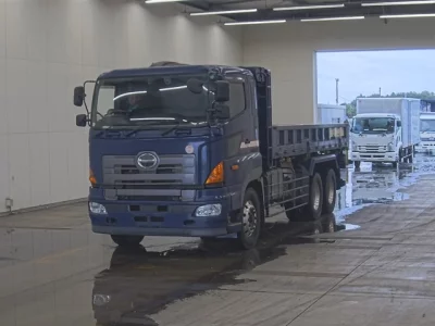 Hino PROFIA