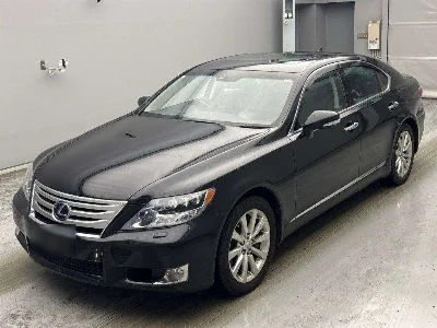 Lexus LS600h