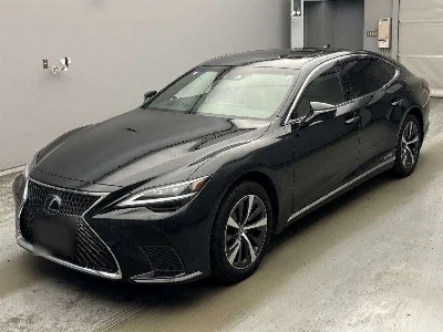 Lexus LS500h