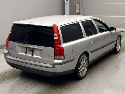Volvo V70