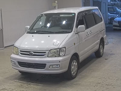 Toyota Lite Ace Noah