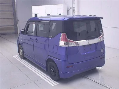 Suzuki Solio