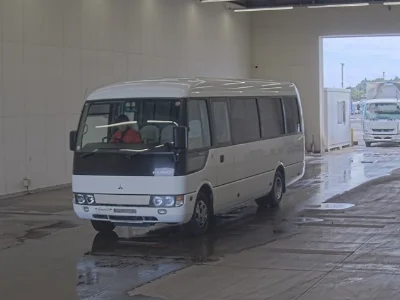 Mitsubishi FUSO ROSA
