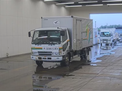Mitsubishi Fuso Fighter