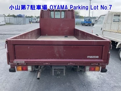 Mazda Titan