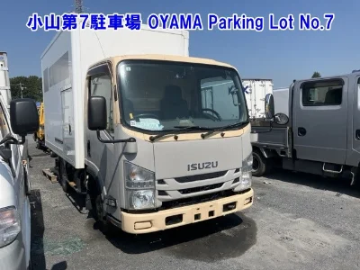 Isuzu Elf