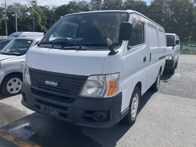 Isuzu Como