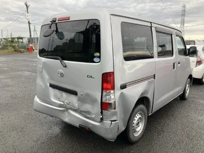 Toyota LiteAce Van
