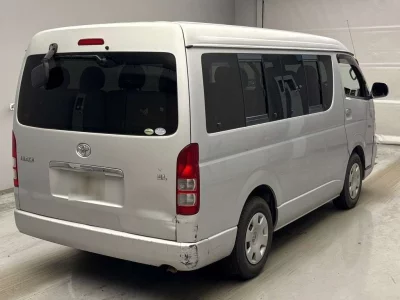 Toyota HIACE WAGON