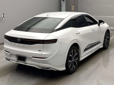 Toyota Crown Crossover